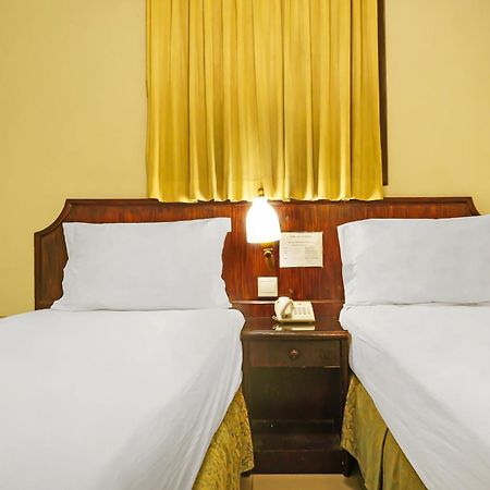 Super Oyo Collection O 92690 Hotel Limas Palembang Exteriér fotografie