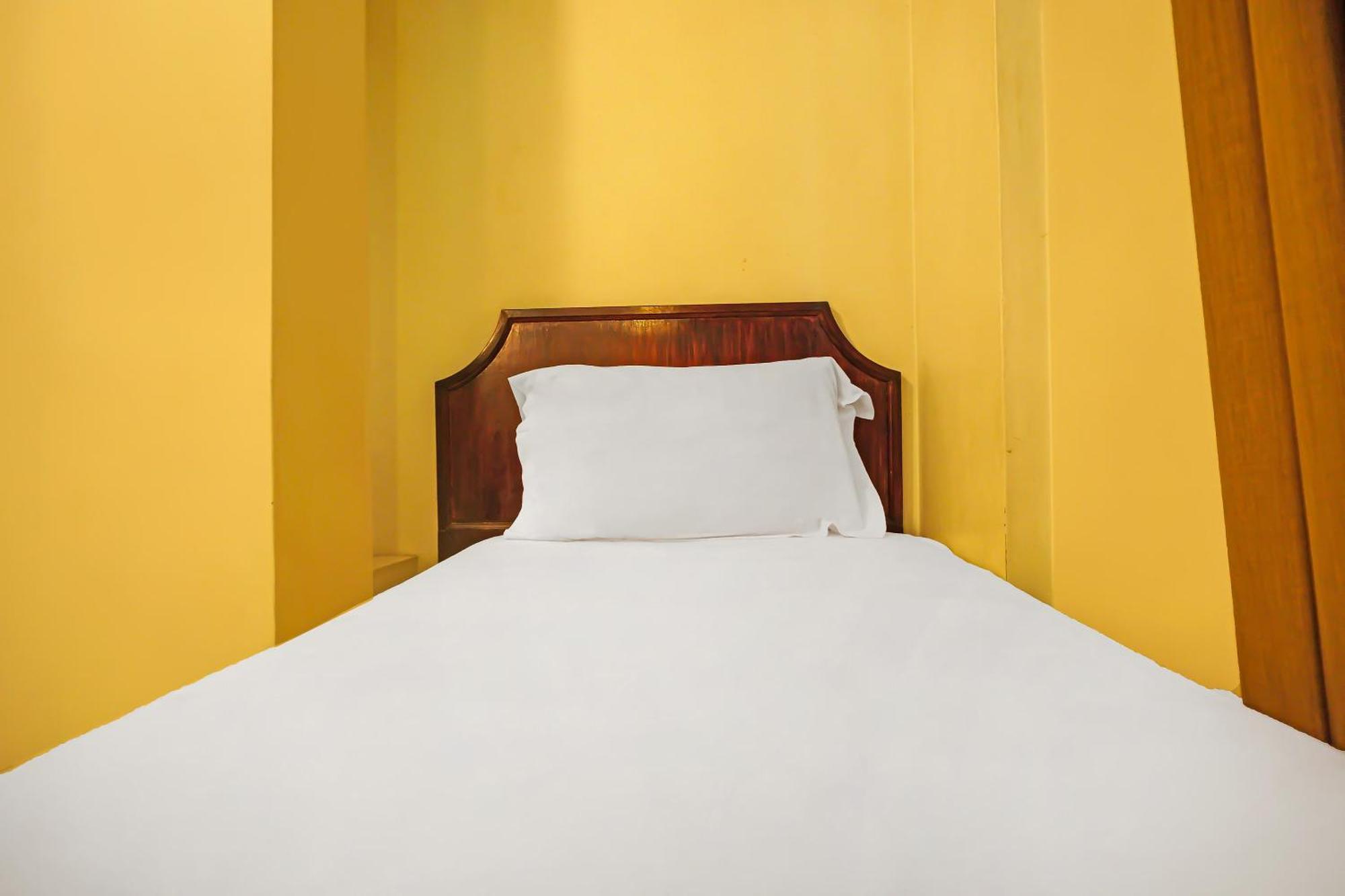 Super Oyo Collection O 92690 Hotel Limas Palembang Exteriér fotografie