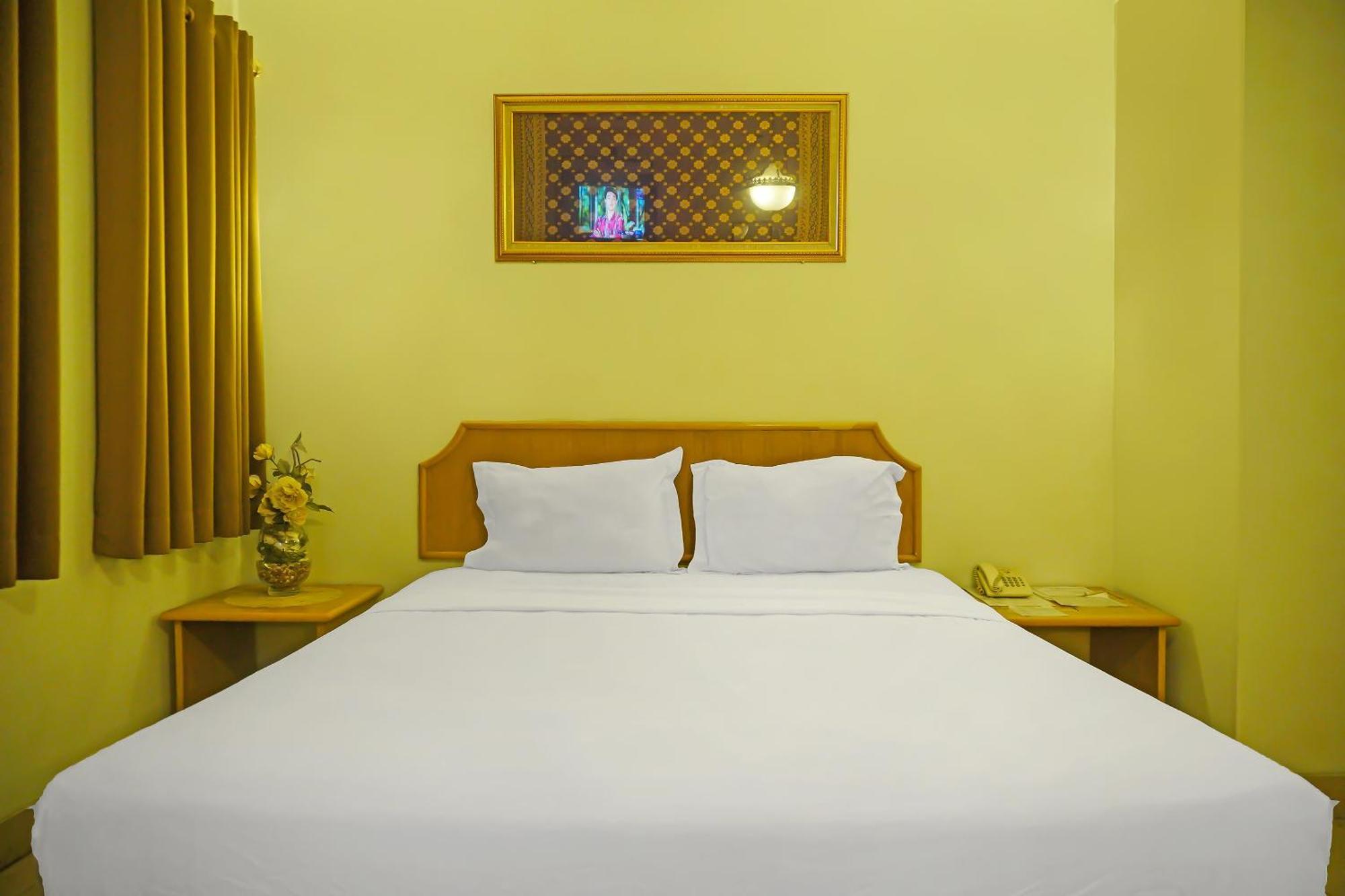 Super Oyo Collection O 92690 Hotel Limas Palembang Exteriér fotografie